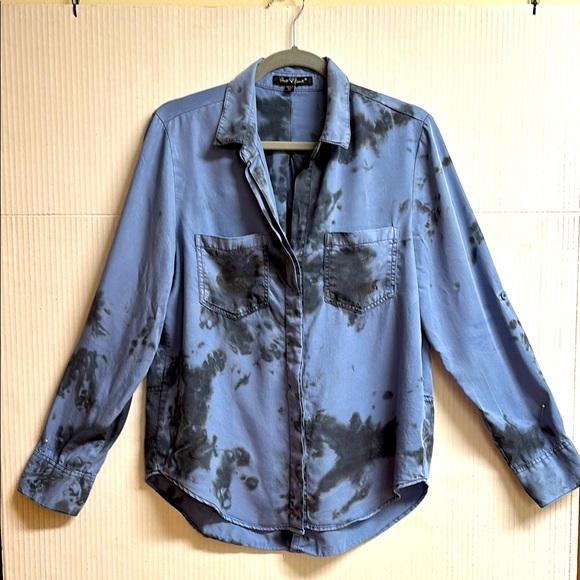 Velvet Heart Tops - Velvet Heart Tie Dyed Button Up Front Shirt Blue/Black Long Sleeve Size M